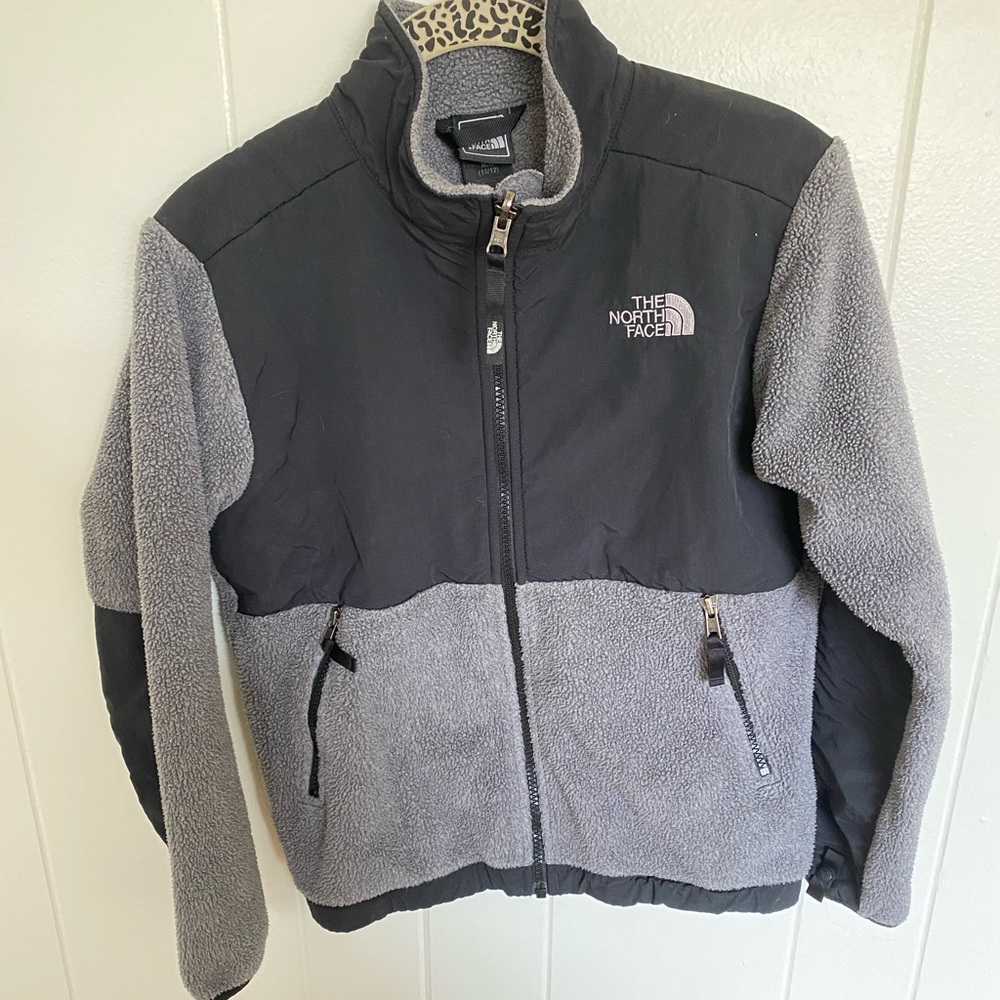 The North Face Kids Zip up Sweater